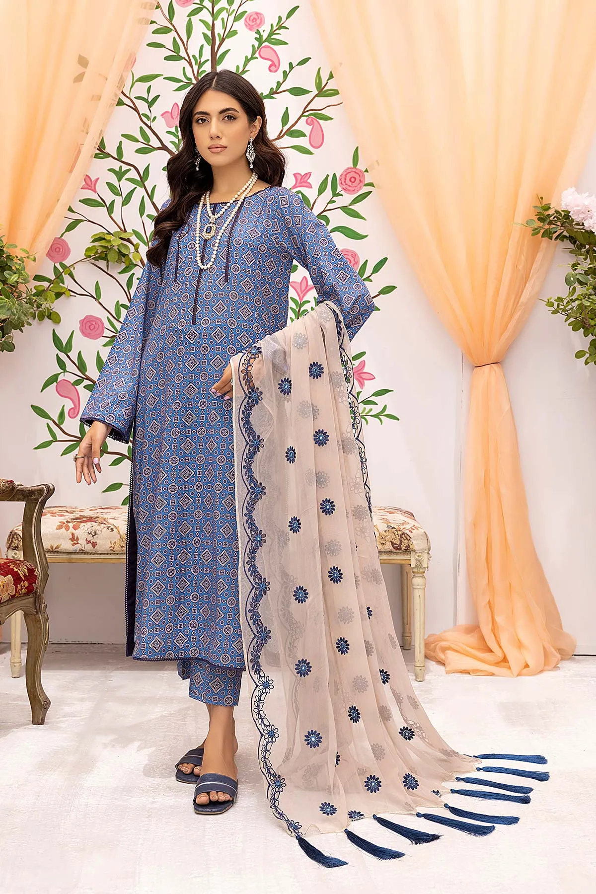 Printed lawn suits with Mirror Work Dupatta - CMC22-07.