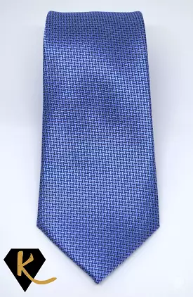 Blue patterned necktie for men