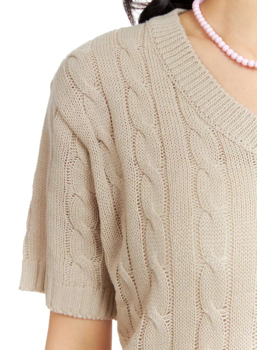 Cable Knit V-Neck Short Sleeved Sweater - OM420