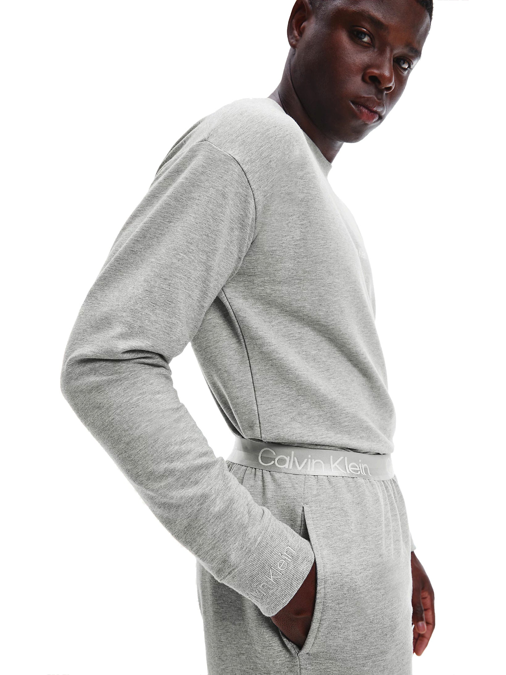 Calvin Klein Men's Lounge Crew Neck Sweatshirt - Contemporary Design.