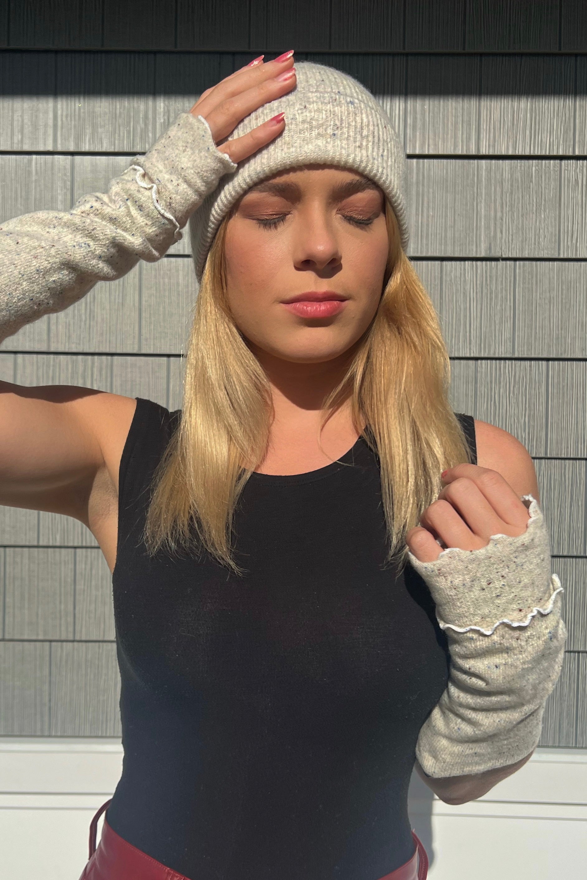 Cashmere Fingerless Gloves: Shop Now!