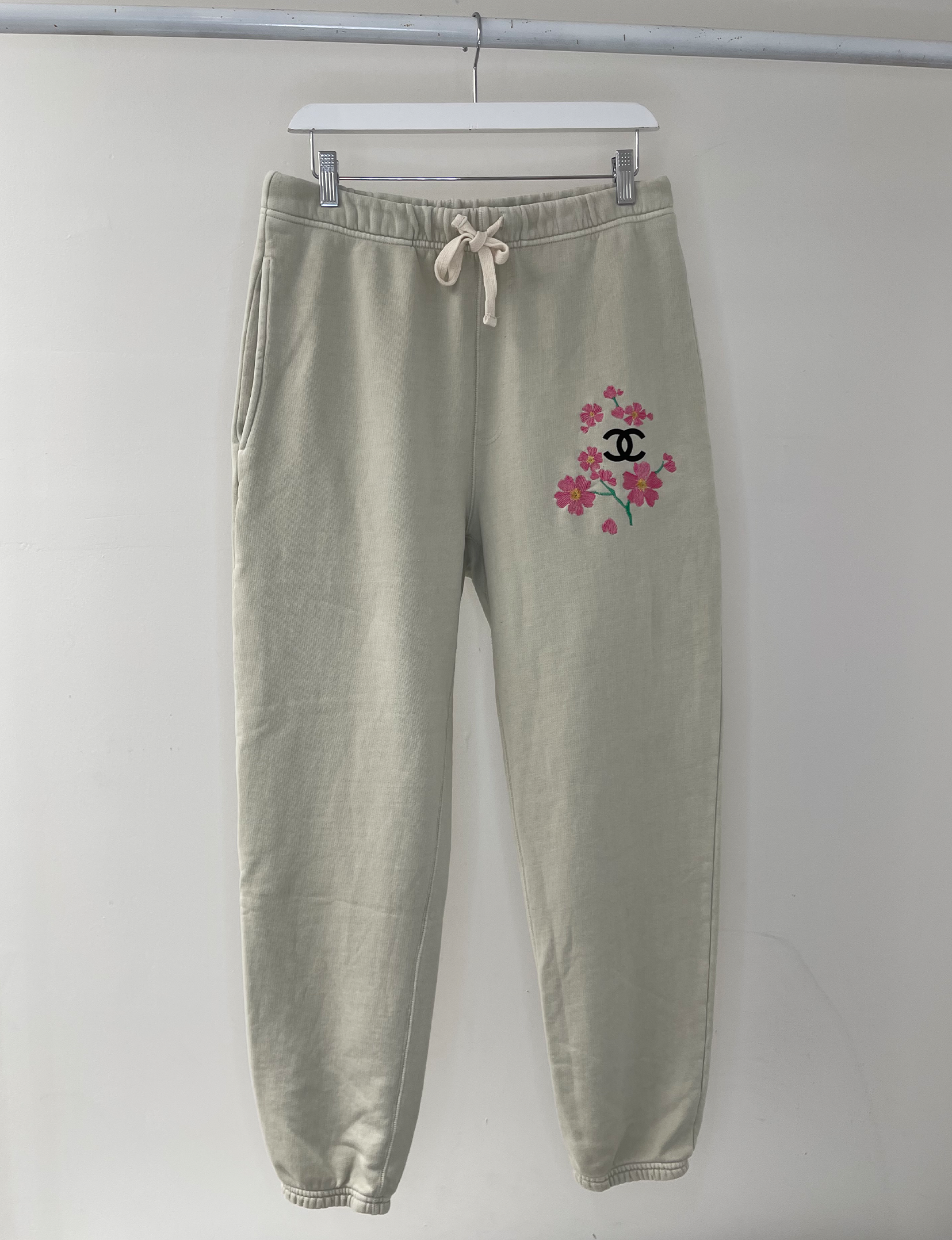 CC Floral Embroidery Fleece Sweatpants, Chalk - Google SEO result: CC Floral Embroidered Fleece Sweatpants in Chalk - Shop Now!