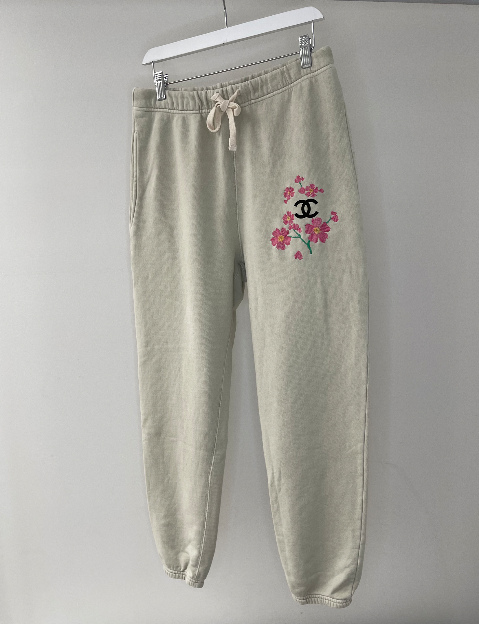 CC Floral Embroidery Fleece Sweatpants, Chalk - Google SEO result: CC Floral Embroidered Fleece Sweatpants in Chalk - Shop Now!