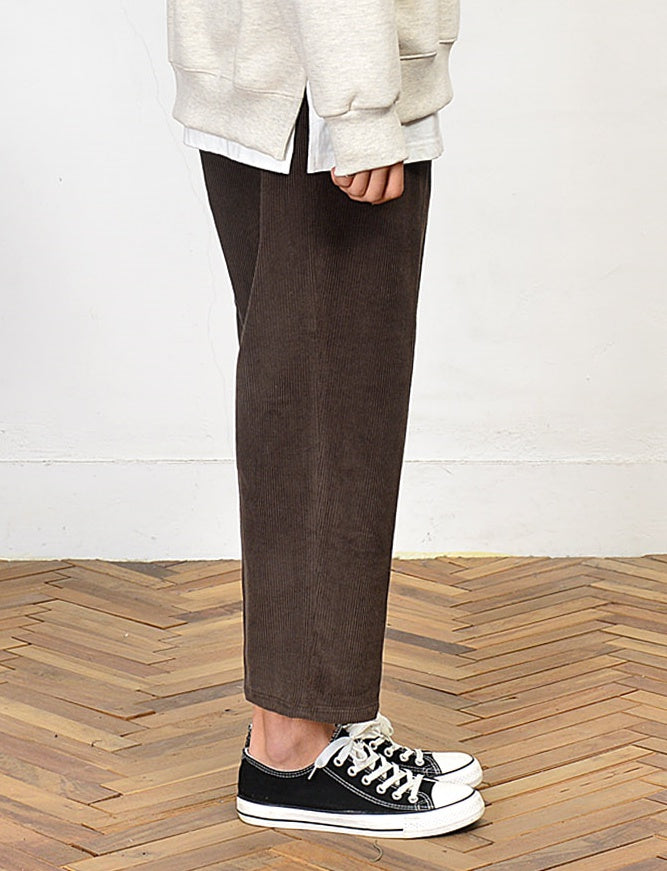 Corduroy wide trousers for men, ideal for formal or casual occasions, featuring a cropped style with a Korean guys' Kpop waistba