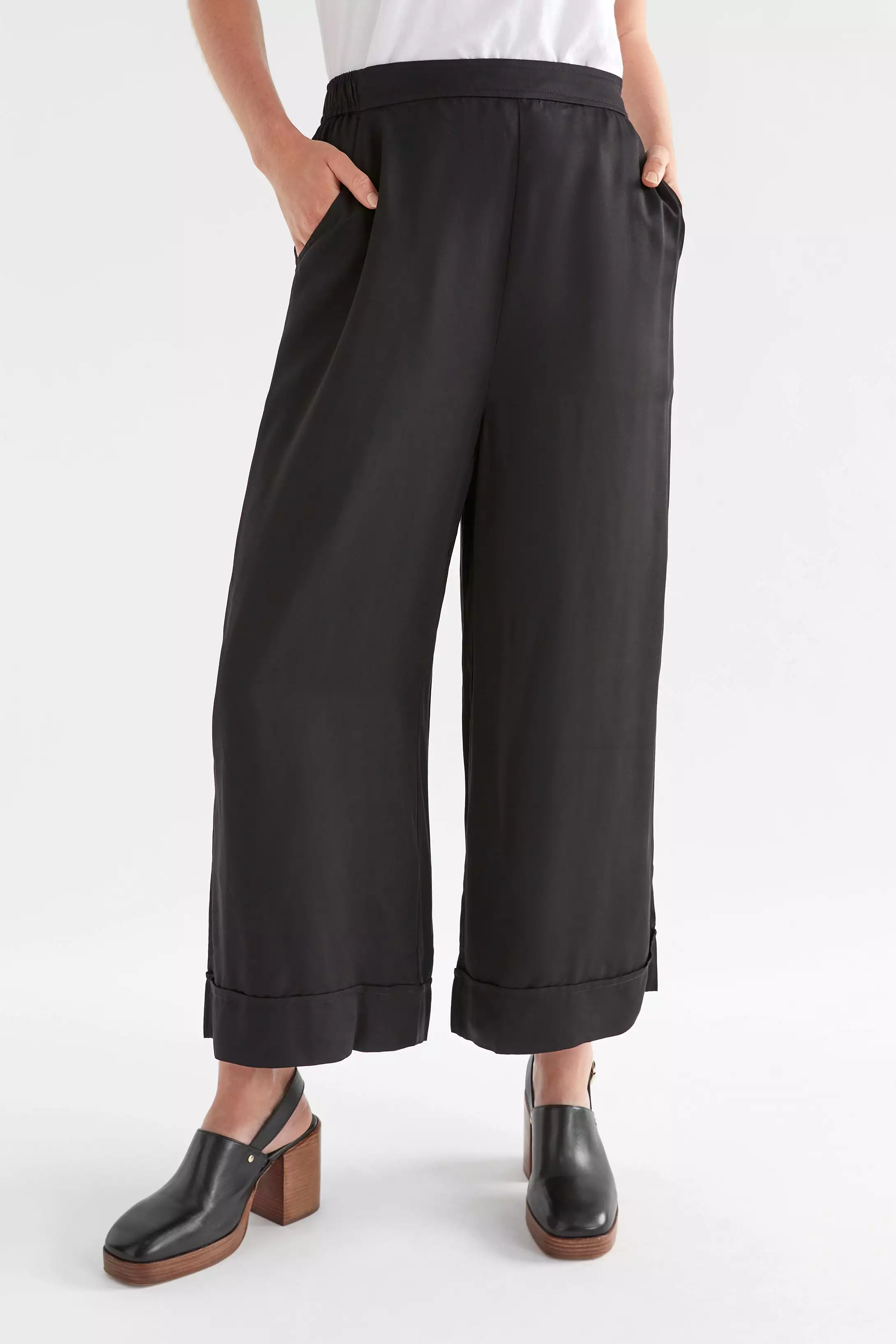 Elk Label - Black Wide Leg Culotte Result