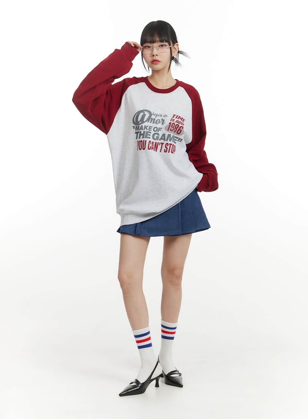 Graphic Crew Neck Sweatshirt - Cozy Lettering - IM406