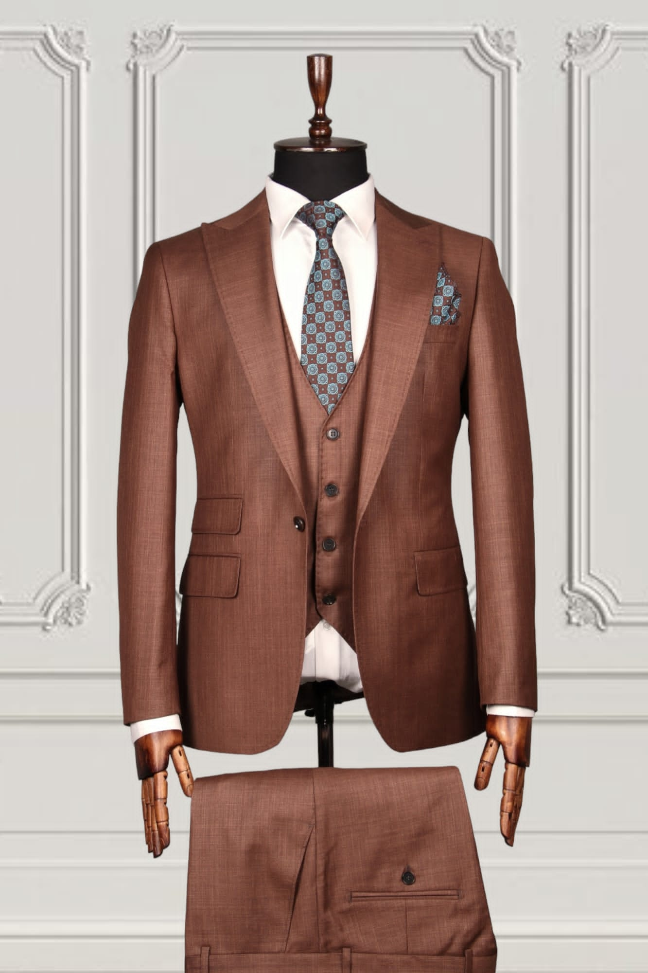 Mario Casas Suit Collection.