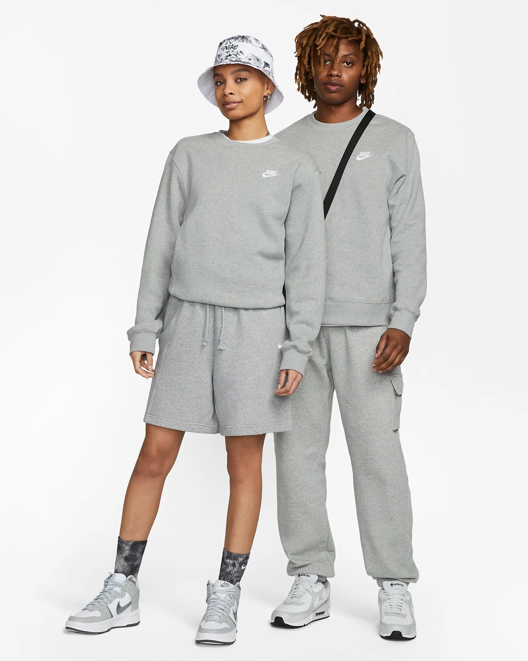 Nike sports sweatshirt, unisex fleece grey sportswear club crew.