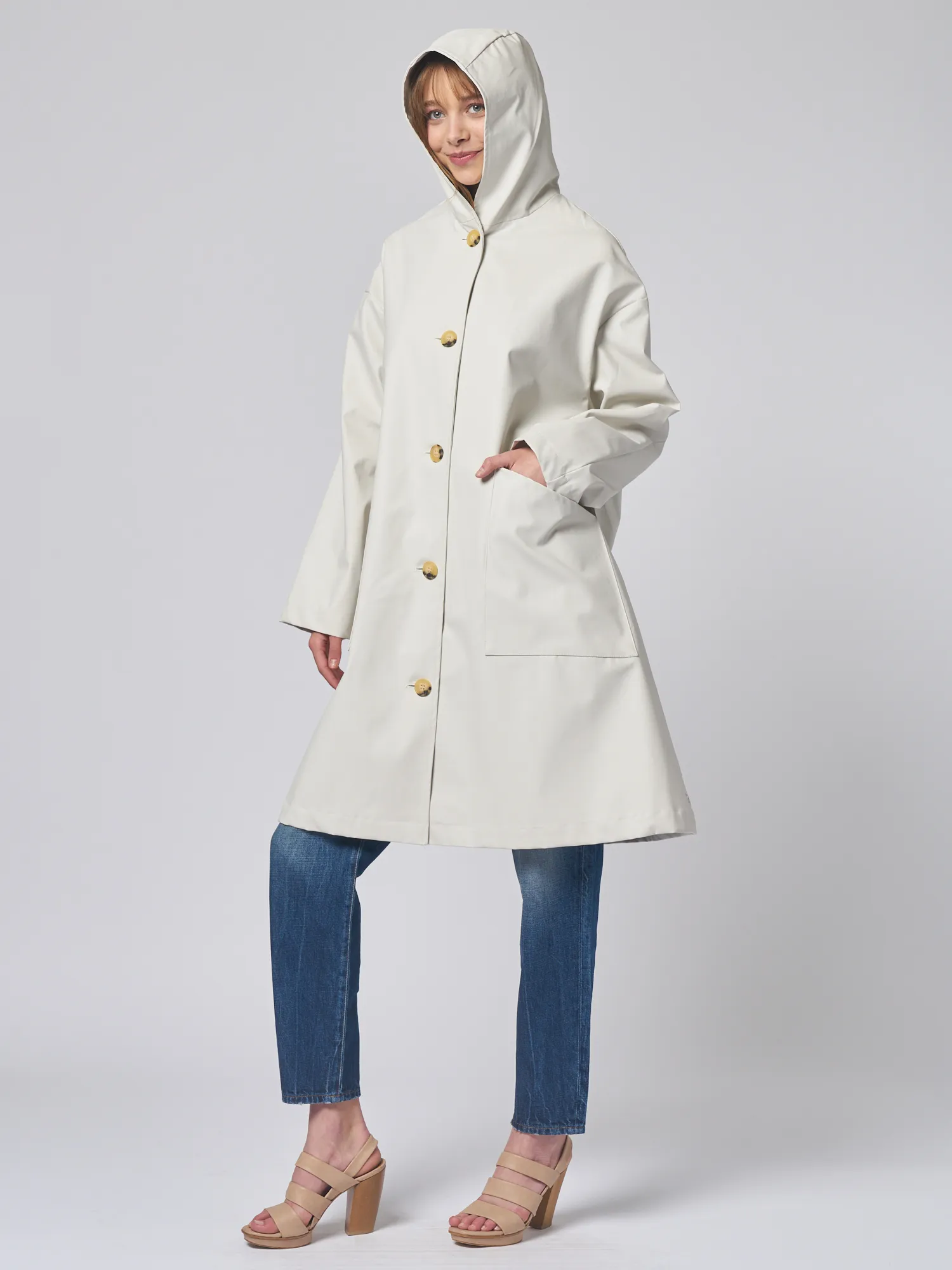 Pyla Cement Lap Coat