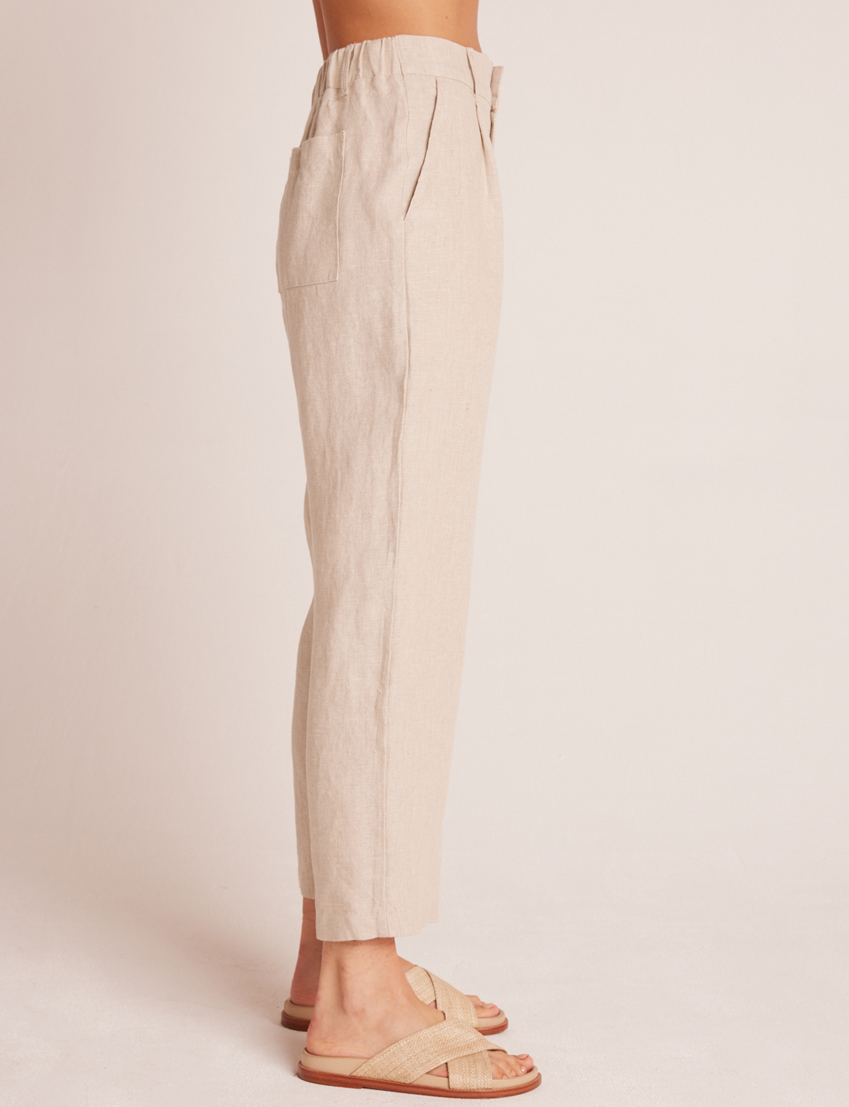 Relaxed Sand Linen Trousers with Pleat Front