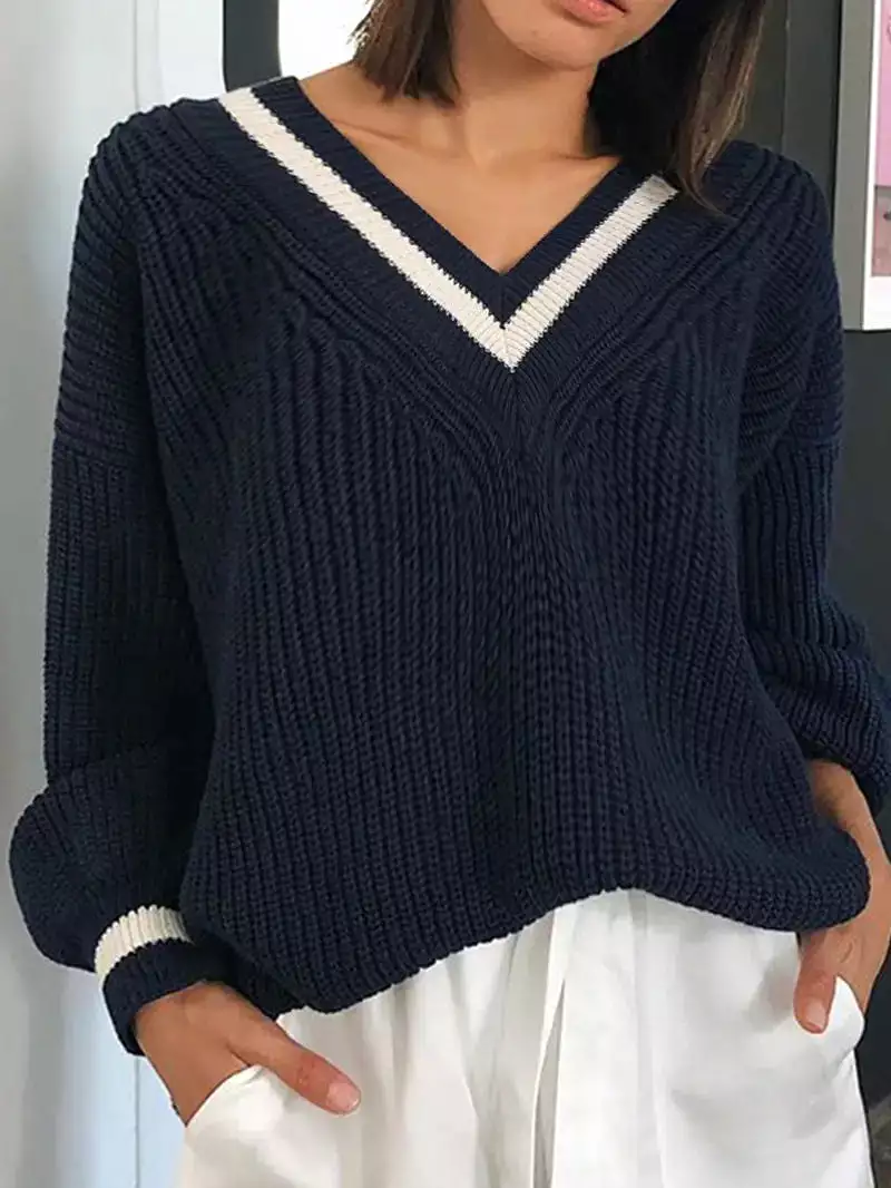 V-neck Pullover Sweater - Preppy Style