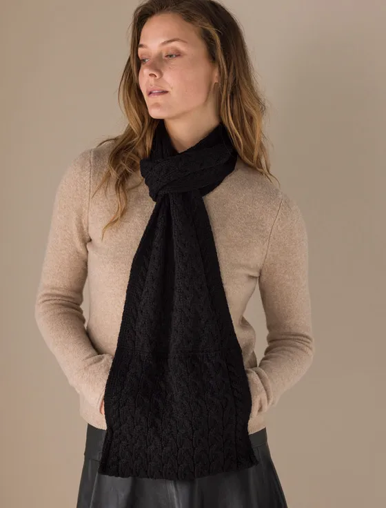 Women's Knit Loop Scarf