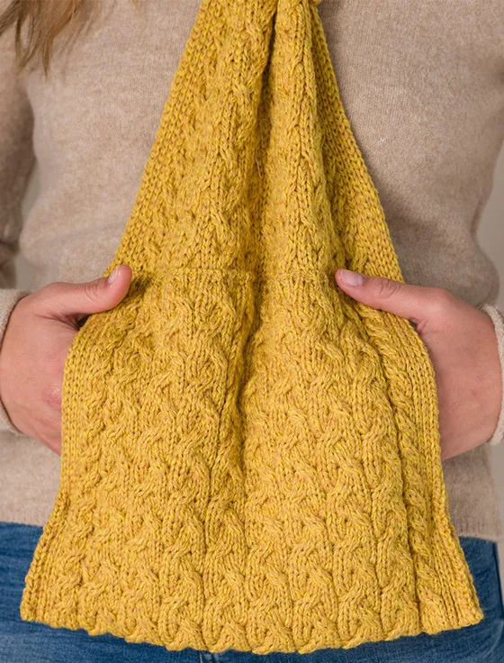 Women's Knit Loop Scarf